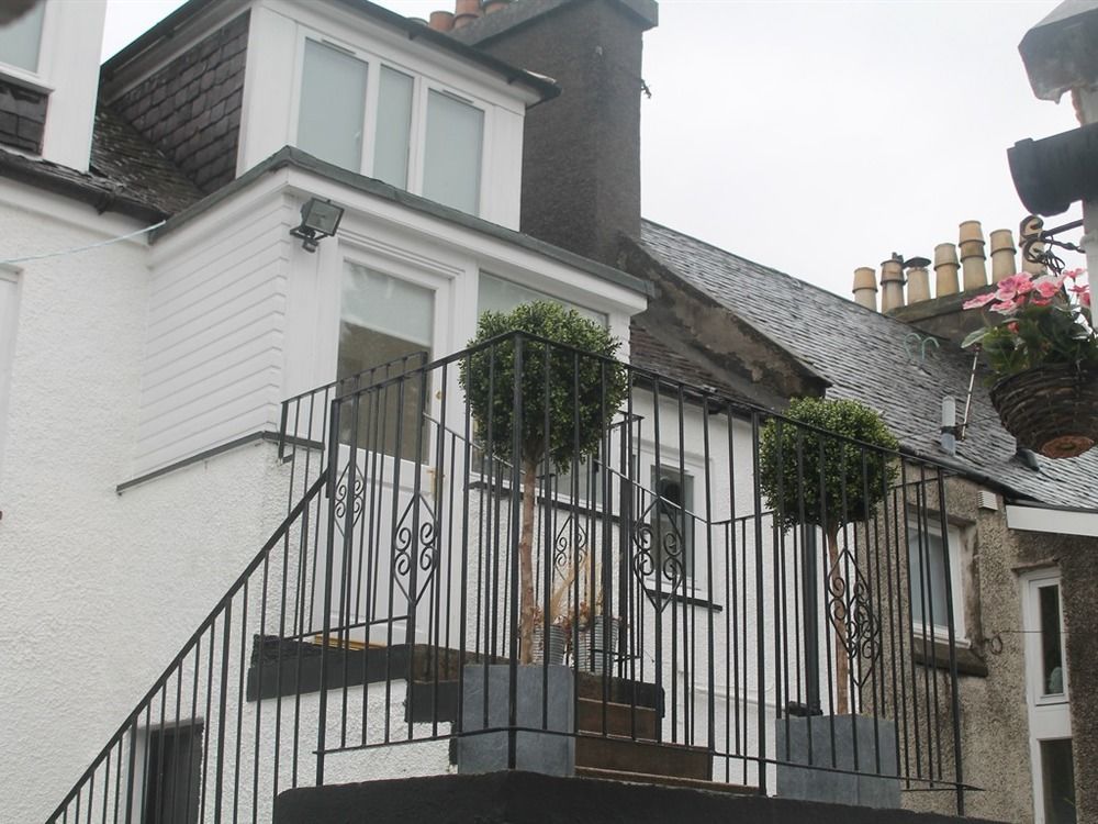 Black Bull With Rooms Upper Cumbernauld Buitenkant foto